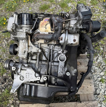Load image into Gallery viewer, Motor VW CBZB 1.2 TSI 105PS 77kW 193TKm Benzin Engine Komplett