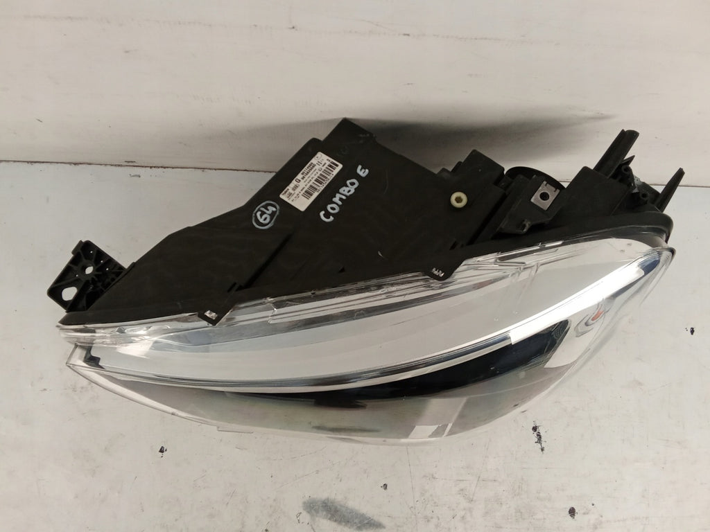 Frontscheinwerfer Opel E Combo 90174565 Links Scheinwerfer Headlight SCH1888940411lz