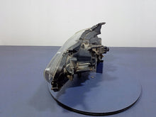 Laden Sie das Bild in den Galerie-Viewer, Frontscheinwerfer Mitsubishi Lancer VIII I -990052- P6119R Rechts Headlight SCH6767620760om