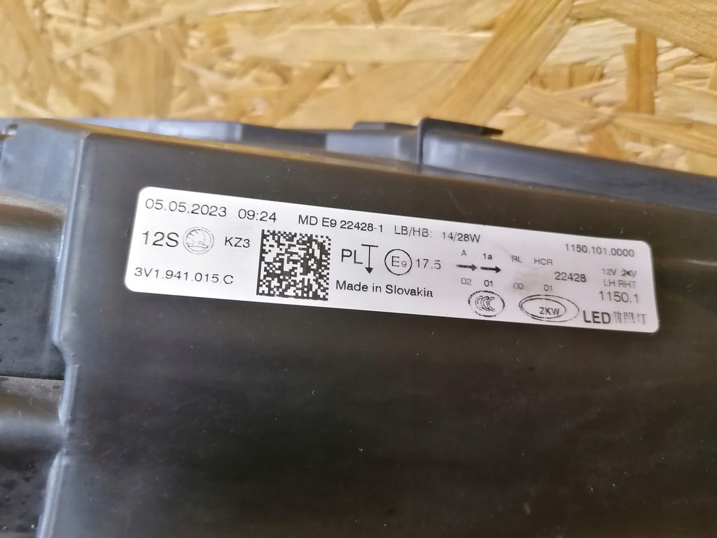 Frontscheinwerfer Skoda Superb III 3V1941015C Full LED Links Headlight