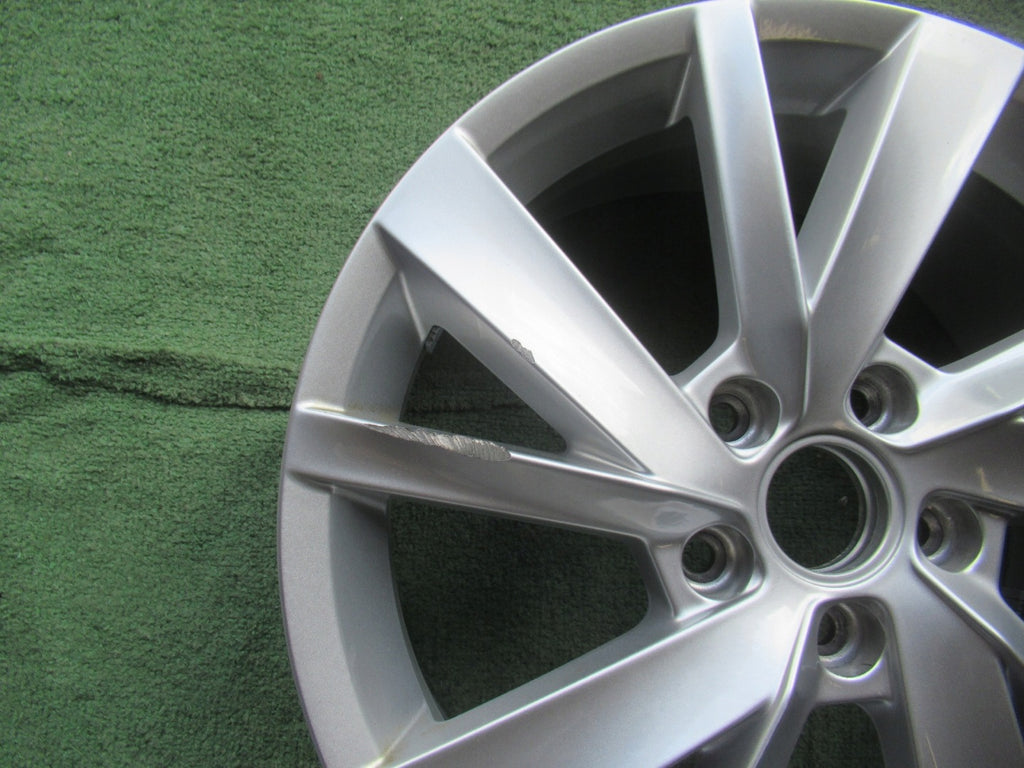 1x Alufelge 17 Zoll 6.5" 5x112 46ET Glanz Silber 5H0071497 VW Golf Viii FEL8884957732fr