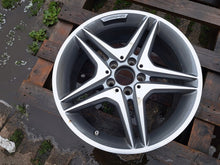 Laden Sie das Bild in den Galerie-Viewer, 1x Alufelge 18 Zoll 7.5" 5x112 A1764010100 Mercedes-Benz Cla Amg Rim Wheel FEL2739815507zc