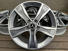 Laden Sie das Bild in den Galerie-Viewer, 4x Alufelge 17 Zoll 7.0" 5x112 48 5ET A2054010800 Mercedes-Benz C Class W205 FEL7007701870st