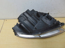 Laden Sie das Bild in den Galerie-Viewer, Frontscheinwerfer Audi A4 B7 8E0941003AM Xenon Links Scheinwerfer Headlight SCH2738698023rk