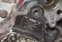 Load image into Gallery viewer, Motor Volvo V70 I 05244T 2.2 2002 Diesel Engine Unkomplett MOT6438713261ex