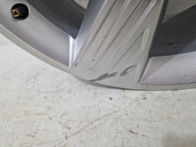 Laden Sie das Bild in den Galerie-Viewer, 1x Alufelge 19 Zoll 8.0" 5x112 89A601025B Audi E-Tron Rim Wheel FEL7176854932ij