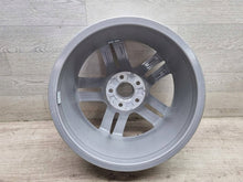 Laden Sie das Bild in den Galerie-Viewer, 1x Alufelge 17 Zoll 5x112 8W0601025P Audi A4 Rim Wheel FEL9082883520ps