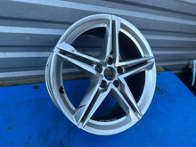 Laden Sie das Bild in den Galerie-Viewer, 1x Alufelge 18 Zoll 8W0601025EC Audi A4 B9 Rim Wheel FEL8011937381el