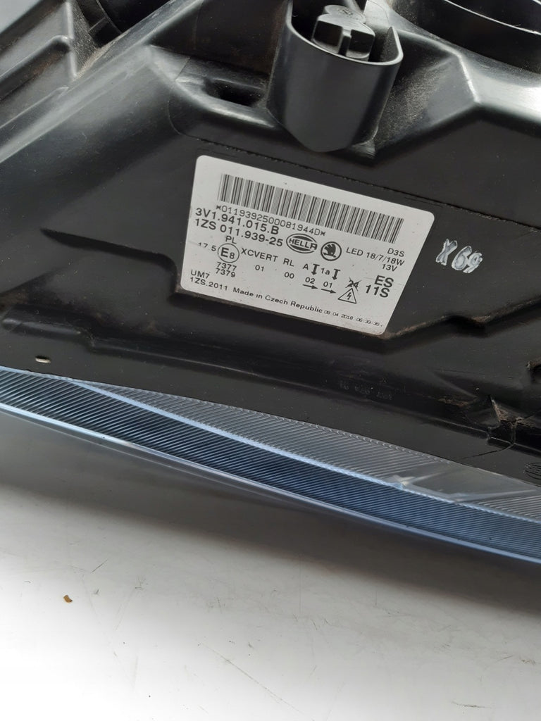 Frontscheinwerfer Skoda Superb III 3V1941015 Xenon Links Scheinwerfer Headlight