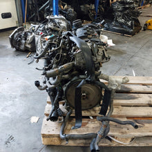 Laden Sie das Bild in den Galerie-Viewer, Motor VW Passat BPY 2.0 FSI 200PS 147kW Benzin Engine Unkomplett