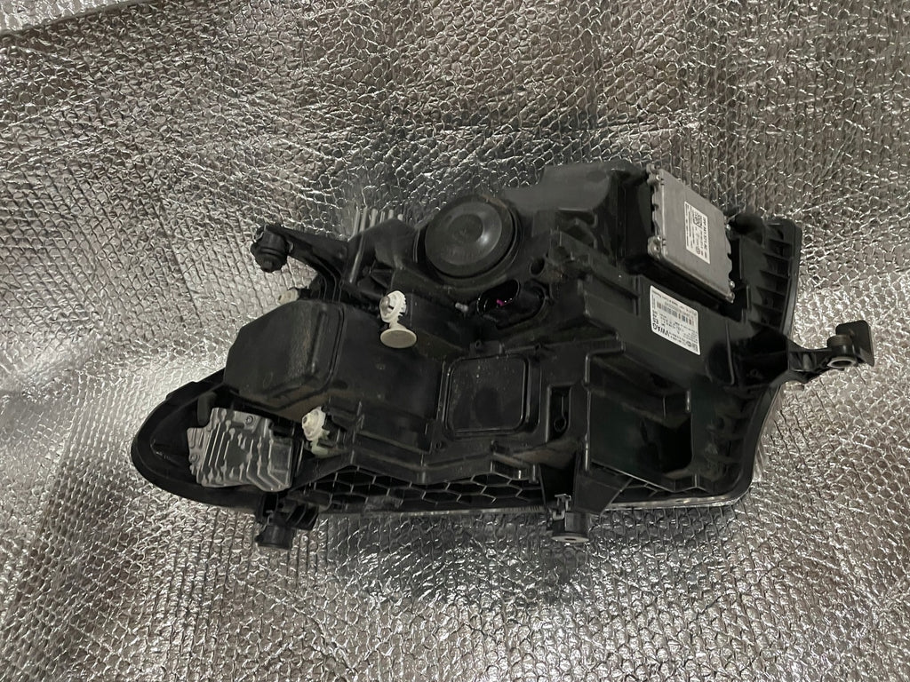 Frontscheinwerfer VW Crafter 7C1941036A Rechts Scheinwerfer Headlight SCH5204445287sa