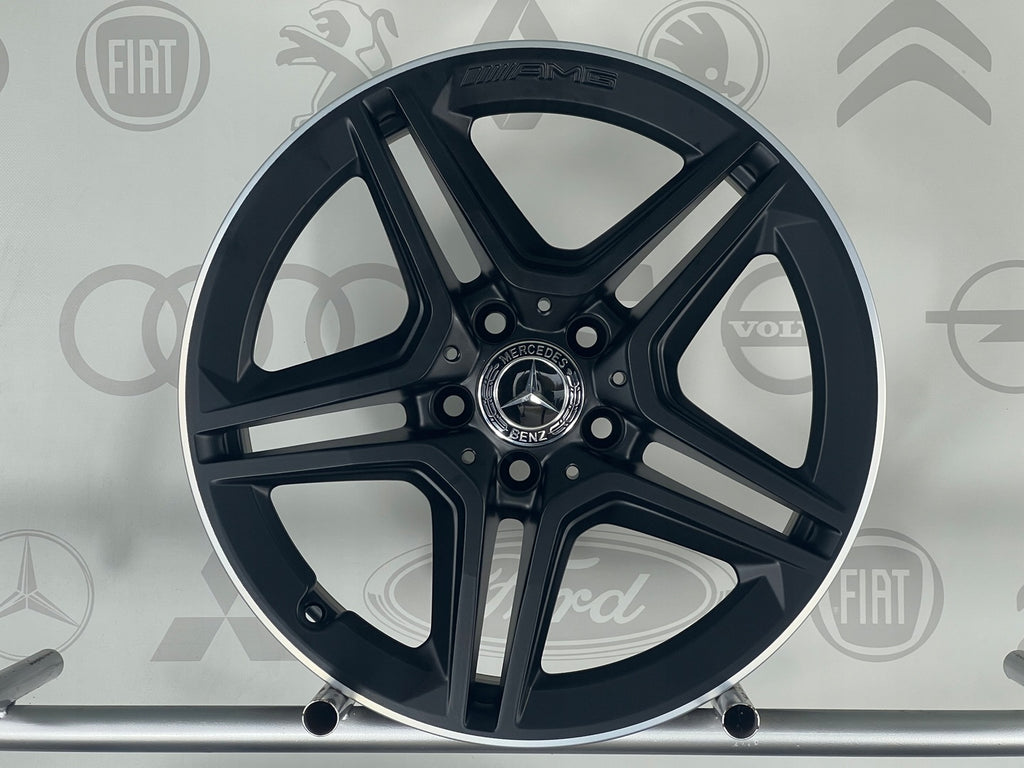 4x Alufelge 18 Zoll 7.5" 5x112 49ET Matt Schwarz A1774011500 Mercedes-Benz W177