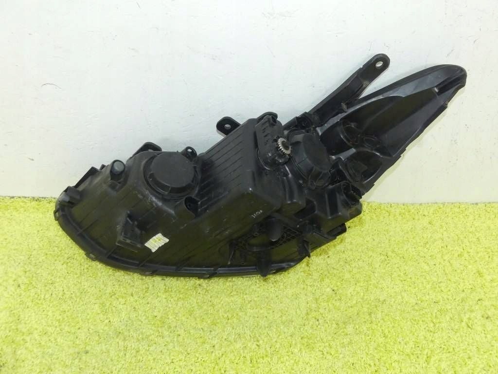 Frontscheinwerfer Hyundai Santa III Fe 92102-B8 92102-2W Rechts Headlight SCH8435016255lz