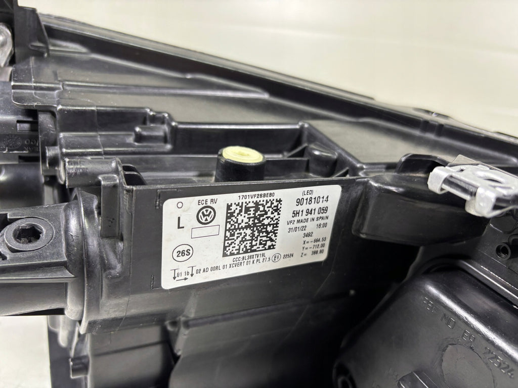 Frontscheinwerfer VW Golf VIII 5H1941059 LED Links Scheinwerfer Headlight SCH3377683627cj