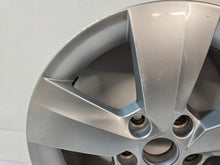 Laden Sie das Bild in den Galerie-Viewer, 1x Alufelge 16 Zoll 6.0" 5x112 48ET Glanz Silber 5E0601025BL Skoda Octavia Iii FEL2453490490th