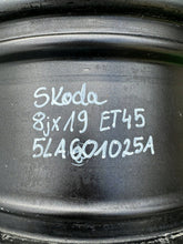 Load image into Gallery viewer, 1x Alufelge 19 Zoll 8.0" 5x112 5LA601025A Skoda Octavia I Enyaq Rim Wheel FEL5332804074oh