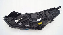Laden Sie das Bild in den Galerie-Viewer, Frontscheinwerfer Hyundai Tucson 92102D7001 Rechts Scheinwerfer Headlight SCH3689555164wq