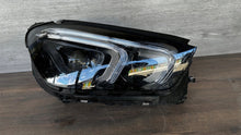 Laden Sie das Bild in den Galerie-Viewer, Frontscheinwerfer Mercedes-Benz Gle A1679069604 LED Rechts Headlight