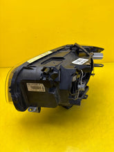 Laden Sie das Bild in den Galerie-Viewer, Frontscheinwerfer BMW 1 E88 E82 E87 7170292-02 Xenon Rechts Headlight SCH1847280872ss