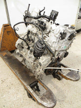 Laden Sie das Bild in den Galerie-Viewer, Motor Mercedes-Benz Cla C117 M270910 1.6 2018 Benzin Engine Unkomplett