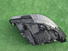 Laden Sie das Bild in den Galerie-Viewer, Frontscheinwerfer BMW 5 F11 F10 1ZT011087-61 Bi-Xenon Links Headlight SCH1426377639cb