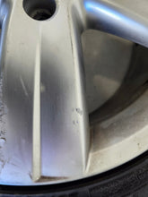 Load image into Gallery viewer, 1x Alufelge 17 Zoll 7.0" 5x112 47ET Glanz Silber 1T0601025T VW Touran Golf FEL5441209910bh
