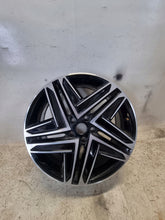 Laden Sie das Bild in den Galerie-Viewer, 1x Alufelge 20 Zoll 7.0" 5x112 43ET Glanz Schwarz 5FJ601025A Seat Tarraco FEL8891220496ah