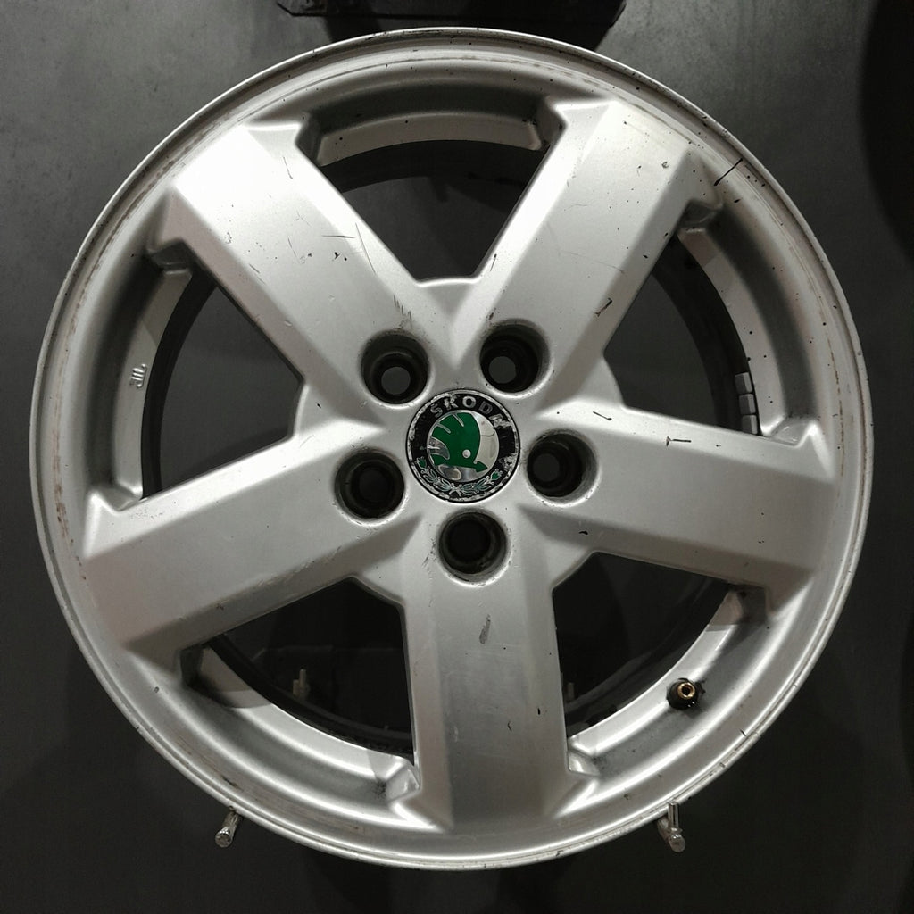 4x Alufelge 15 Zoll 6.0" 5x100 38ET 1U0601025H Skoda Rapid Rim Wheel FEL5708887715xl