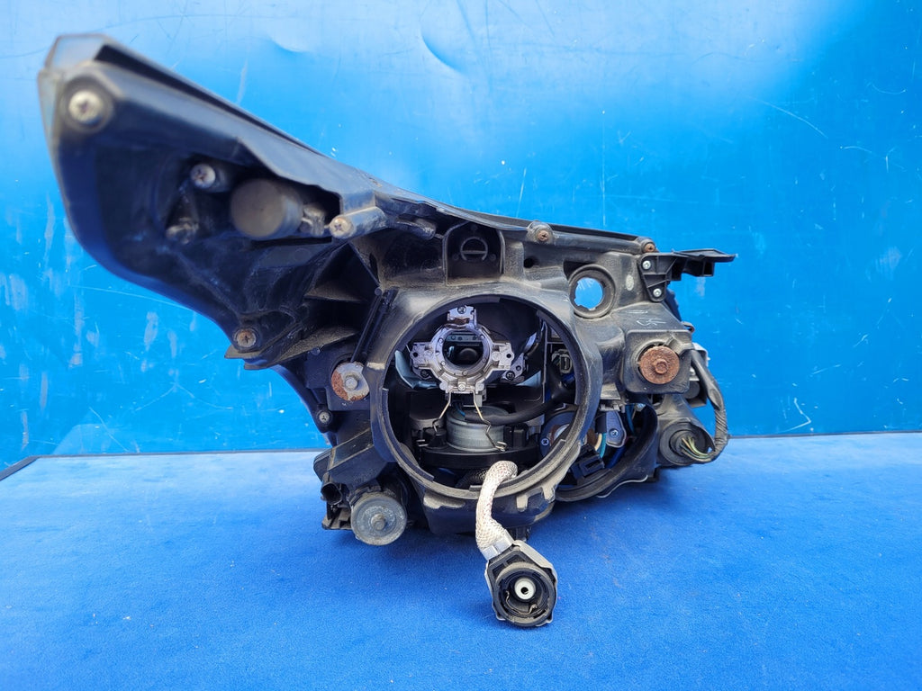 Frontscheinwerfer Toyota Avensis Xenon Links Scheinwerfer Headlight SCH4711126133qt