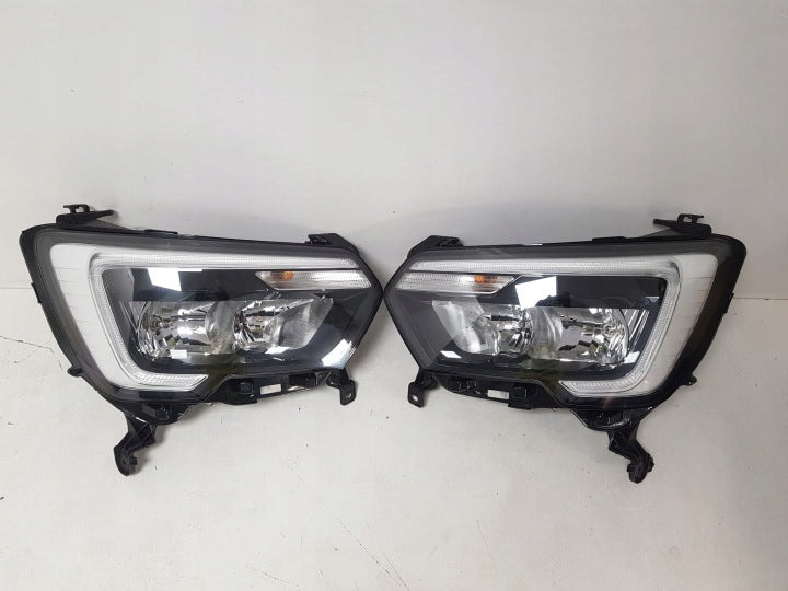 Frontscheinwerfer Renault Master III 260105567R 260607867R LED Ein Satz SCH3783289942cu