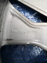 Load image into Gallery viewer, 1x Alufelge 17 Zoll 7.0" 5x108 40ET Glanz Graphit 9814117977 Peugeot 3008 FEL4730793333bd