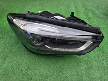 Laden Sie das Bild in den Galerie-Viewer, Frontscheinwerfer Mercedes-Benz W247 A2479061404 Rechts Scheinwerfer Headlight SCH3497503657yo