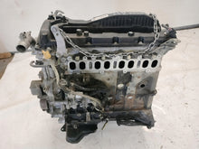 Load image into Gallery viewer, Motor Toyota Hilux 2GD 2.4 Diesel Engine Unkomplett