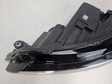 Load image into Gallery viewer, Frontscheinwerfer VW Golf VIII 5H1941005 LED Ein Stück (Rechts oder Links) SCH5166211007mw