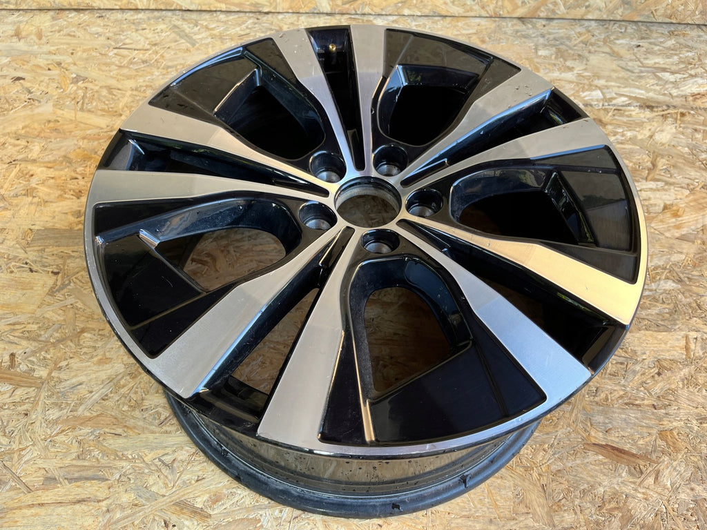 1x Alufelge 18 Zoll 7.5" 5x108 50,5ET 32209452 Volvo Xc60 Ii Rim Wheel