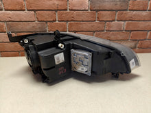 Laden Sie das Bild in den Galerie-Viewer, Frontscheinwerfer BMW X5 E70 7221895 Xenon Links Scheinwerfer Headlight SCH1413717299pn