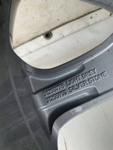 Laden Sie das Bild in den Galerie-Viewer, 1x Alufelge 17 Zoll 7.5&quot; 5x108 55ET 31255778, 31255953 Volvo Xc70 Rim Wheel