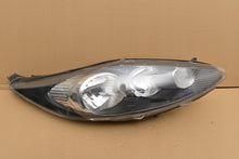 Laden Sie das Bild in den Galerie-Viewer, Frontscheinwerfer Ford Fiesta I 8A61-13W029-AJ Rechts Scheinwerfer Headlight SCH6031934581dh