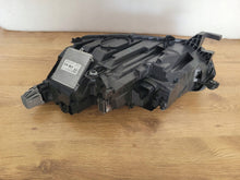 Laden Sie das Bild in den Galerie-Viewer, Frontscheinwerfer Skoda Octavia IV 5E4941016B Rechts Scheinwerfer Headlight SCH6226341592ta