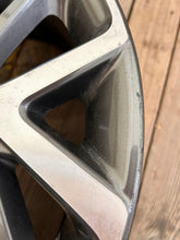 Load image into Gallery viewer, 1x Alufelge 18 Zoll 7.5&quot; 5x114.3 50ET 52910-CM300- Hyundai Rim Wheel