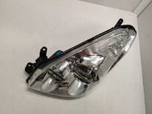 Load image into Gallery viewer, Frontscheinwerfer Toyota Corolla Verso Links Scheinwerfer Headlight SCH2538017753pn