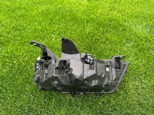 Laden Sie das Bild in den Galerie-Viewer, Frontscheinwerfer Opel Astra L 662588537 LED Ein Stück (Rechts oder Links) SCH9805019944cd