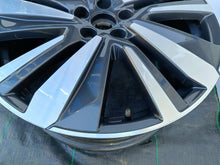 Laden Sie das Bild in den Galerie-Viewer, 1x Alufelge 19 Zoll 7.0&quot; 5x108 38ET 9809685477 Peugeot 3008 Rim Wheel