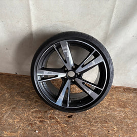 1x Alufelge 19 Zoll 8.5