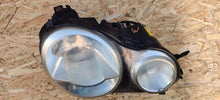 Laden Sie das Bild in den Galerie-Viewer, Frontscheinwerfer Toyota 4 IV Polo 6Q1941008M Ein Stück (Rechts oder Links)