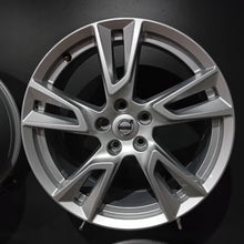 Load image into Gallery viewer, 4x Alufelge 18 Zoll 7.5" 5x108 50 5ET Glanz 31362866-F602642 Volvo V60 I V90 FEL2879656972ik