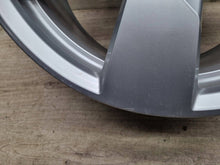 Laden Sie das Bild in den Galerie-Viewer, 1x Alufelge 17 Zoll 5x112 8S0601025BA Audi Tt Rim Wheel FEL2224965441gg