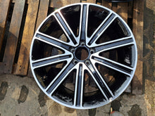 Laden Sie das Bild in den Galerie-Viewer, 1x Alufelge 19 Zoll 9.5" 5x112 A2184010902 Mercedes-Benz Cls Rim Wheel FEL2774147880by
