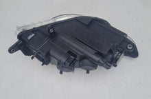 Laden Sie das Bild in den Galerie-Viewer, Frontscheinwerfer Mercedes-Benz 3C8941753C Links Scheinwerfer Headlight SCH8555750450az