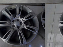 Laden Sie das Bild in den Galerie-Viewer, 1x Alufelge 20 Zoll 8.5" 5x120 45ET J8A2-1007-DA Land Rover Range Velar FEL5740717193ne